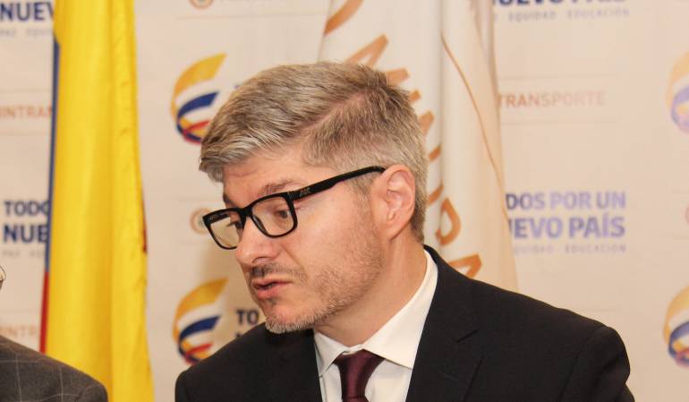 Director de la Aeronáutica Civil, Juan Carlos Salazar