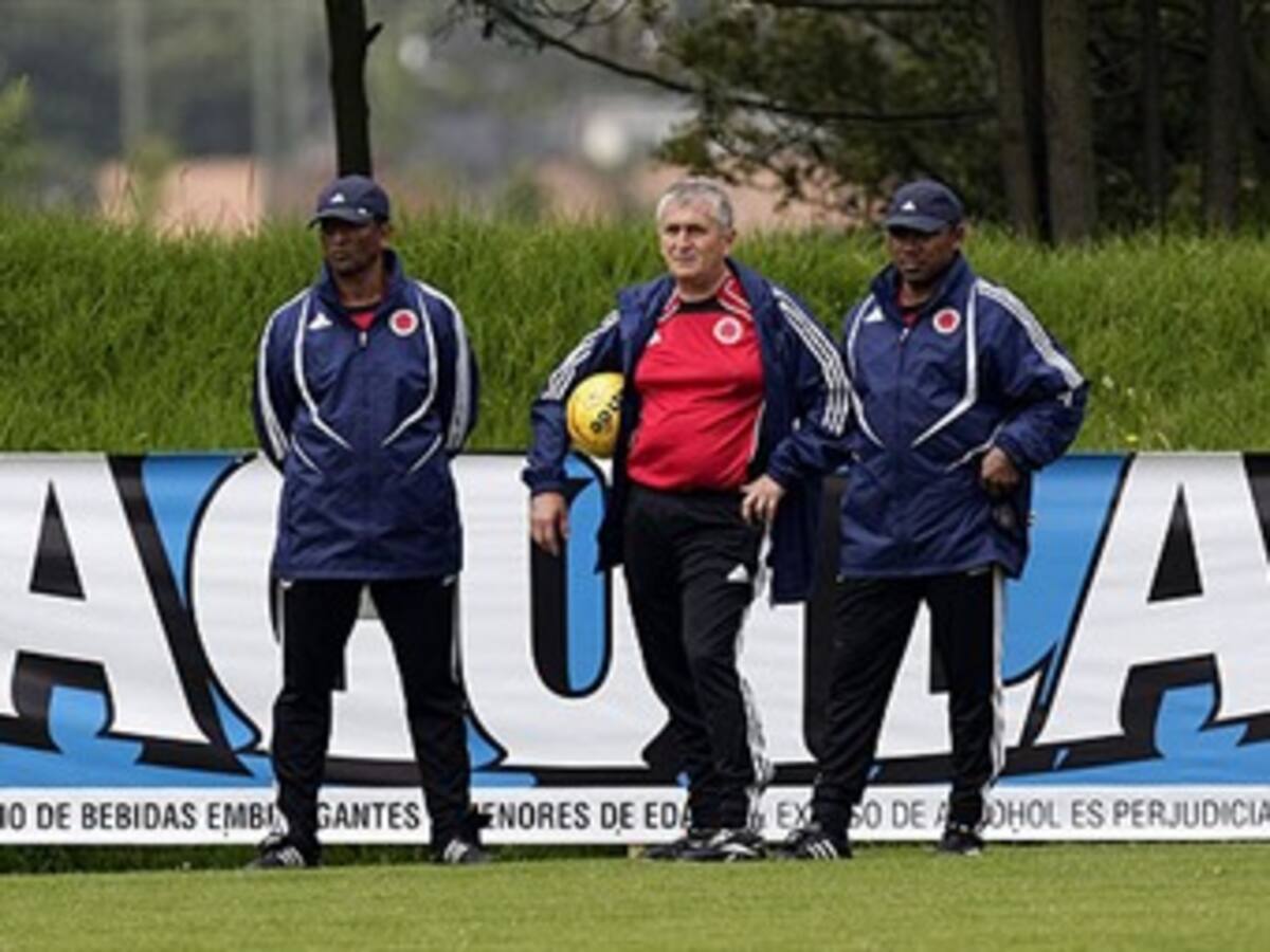 Eduardo Lara guarda esperanzas del préstamo de Muriel y Rodríguez a la Selección Juvenil