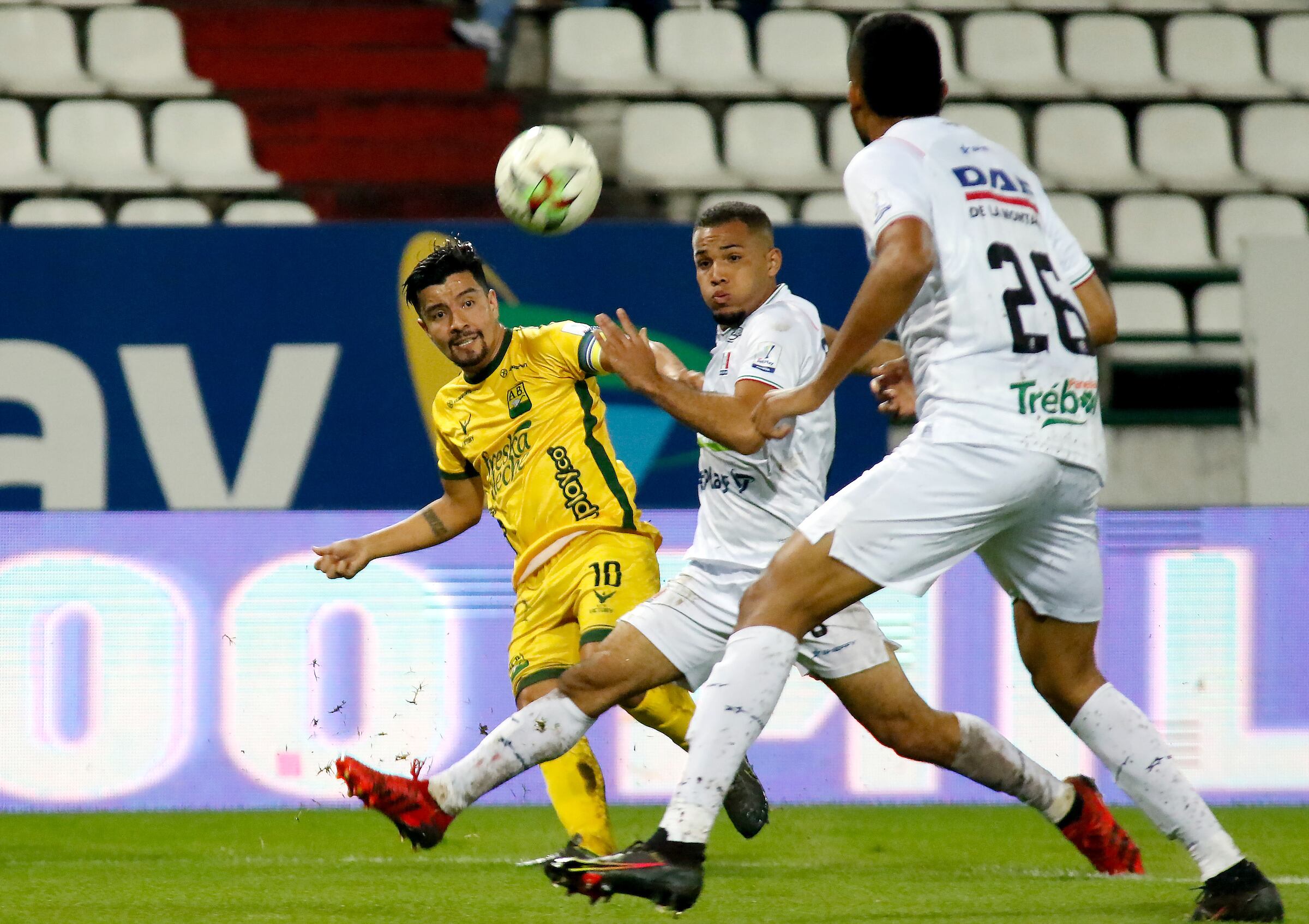 Bucaramanga y Once Caldas firmaron un empate a cero en Liga.