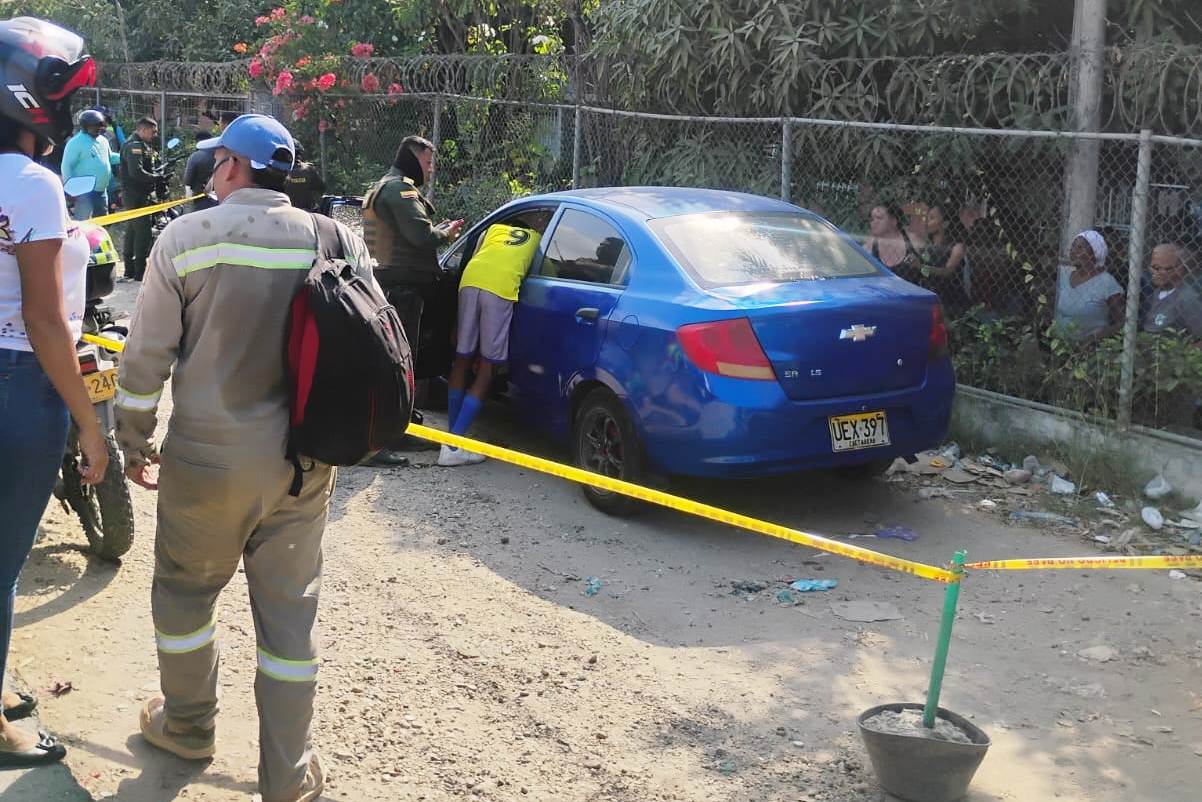 Asesinaron un hombre dentro de un vehículo en Turbaco, Bolívar