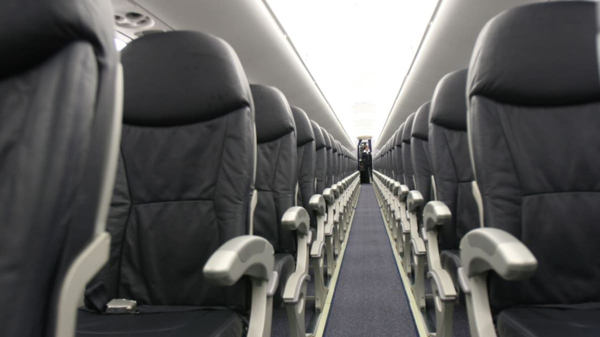 Aeropuertos se preparan para la apertura de vuelos comerciales