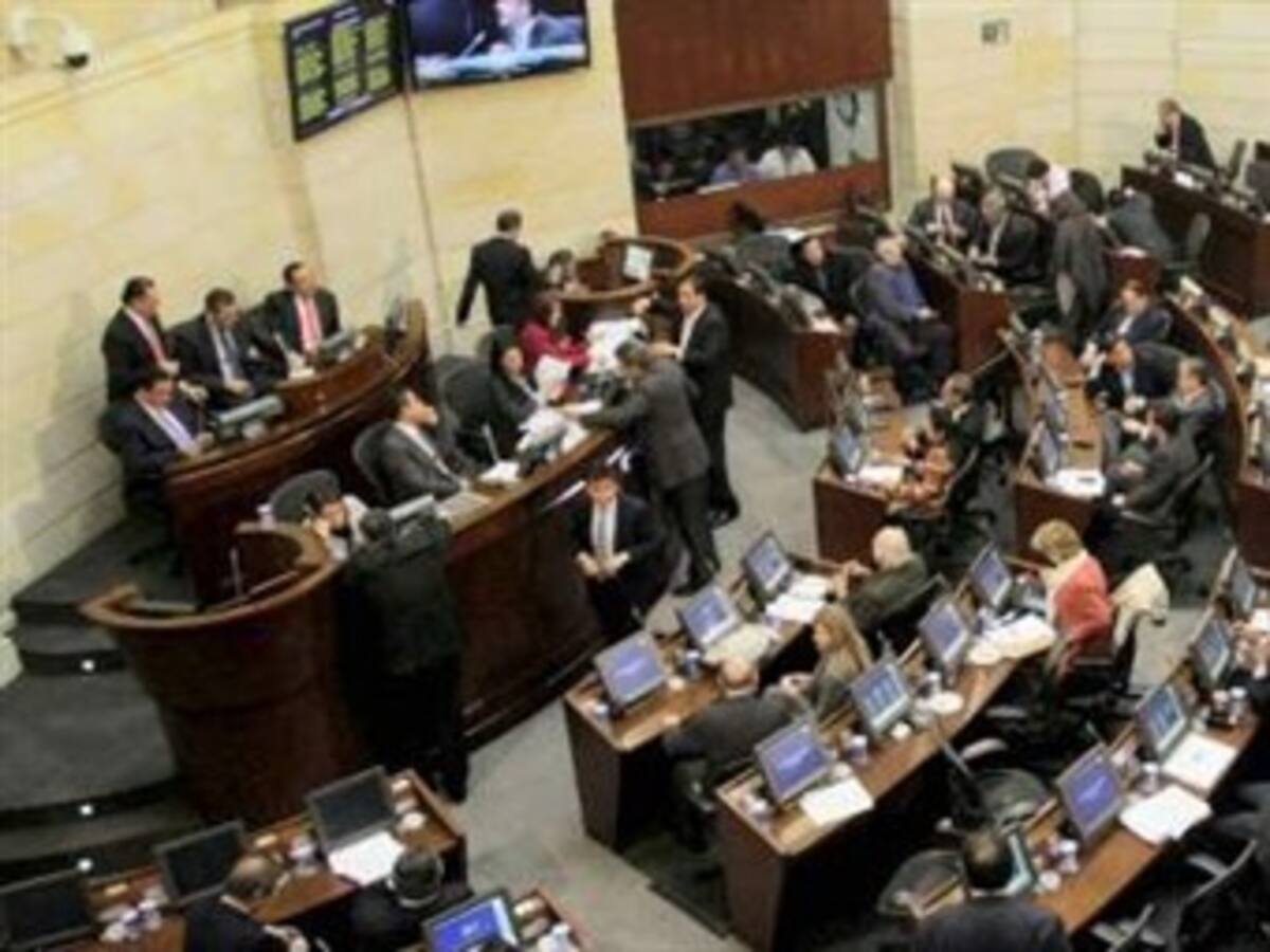 Congresistas conservadores sí quieren a Santos en convención