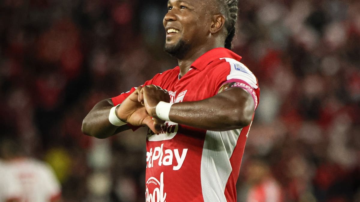 Hugo Rodallega comandó la goleada de Santa Fe y clasificó al León a semifinales