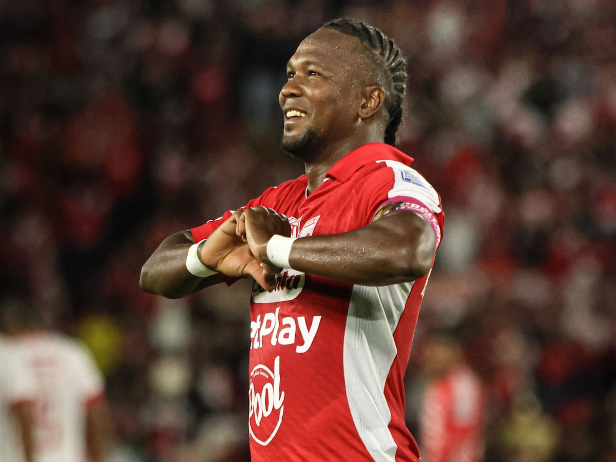 Hugo Rodallega comandó la goleada de Santa Fe y clasificó al León a semifinales