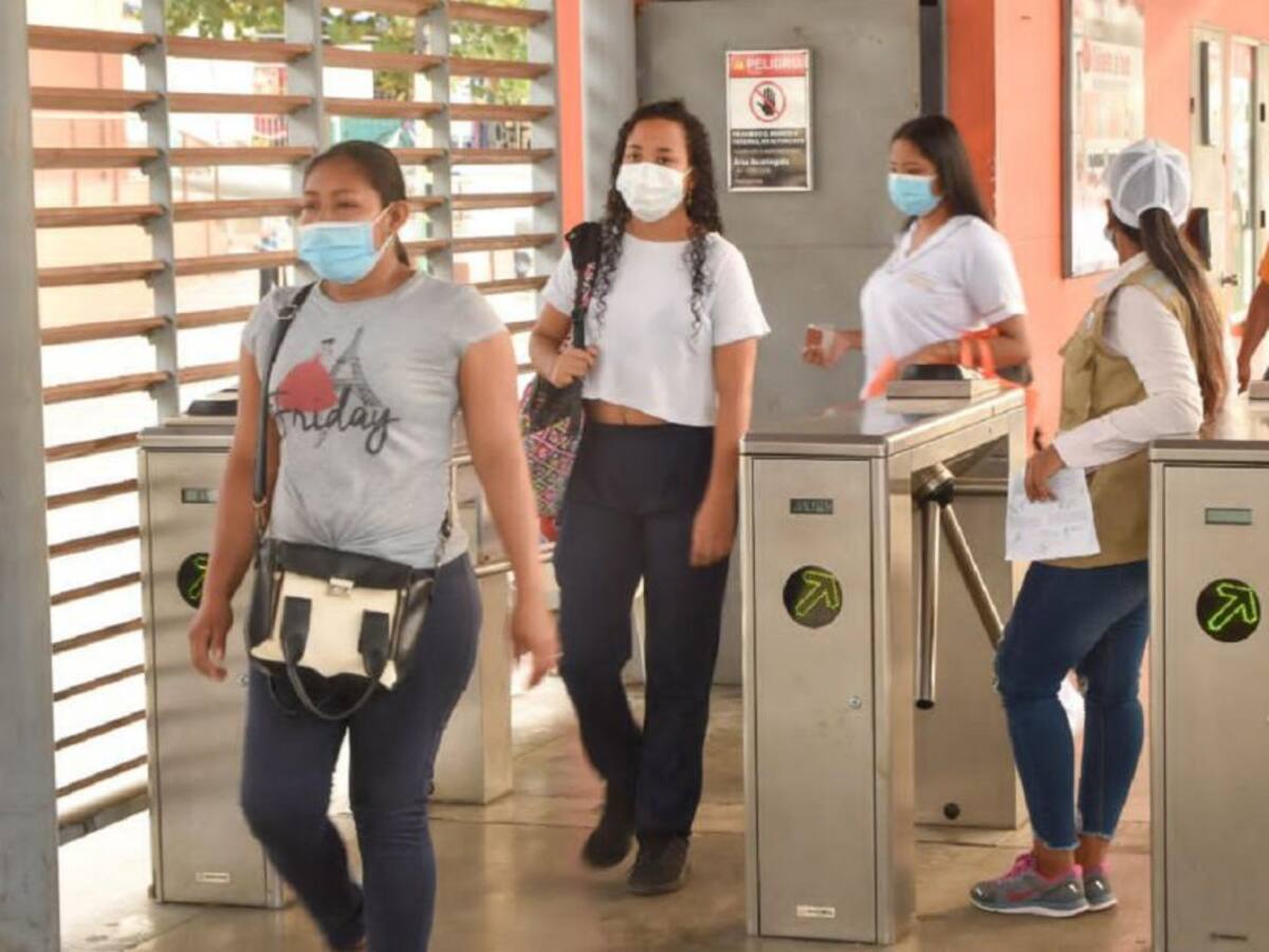 Transcaribe pidió buen comportamiento a usuarios tras peleas en estaciones