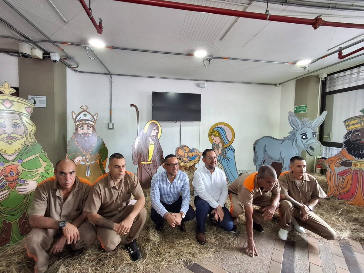 12 privados de la libertad en Armenia realizaron un pesebre como símbolo de resocialización