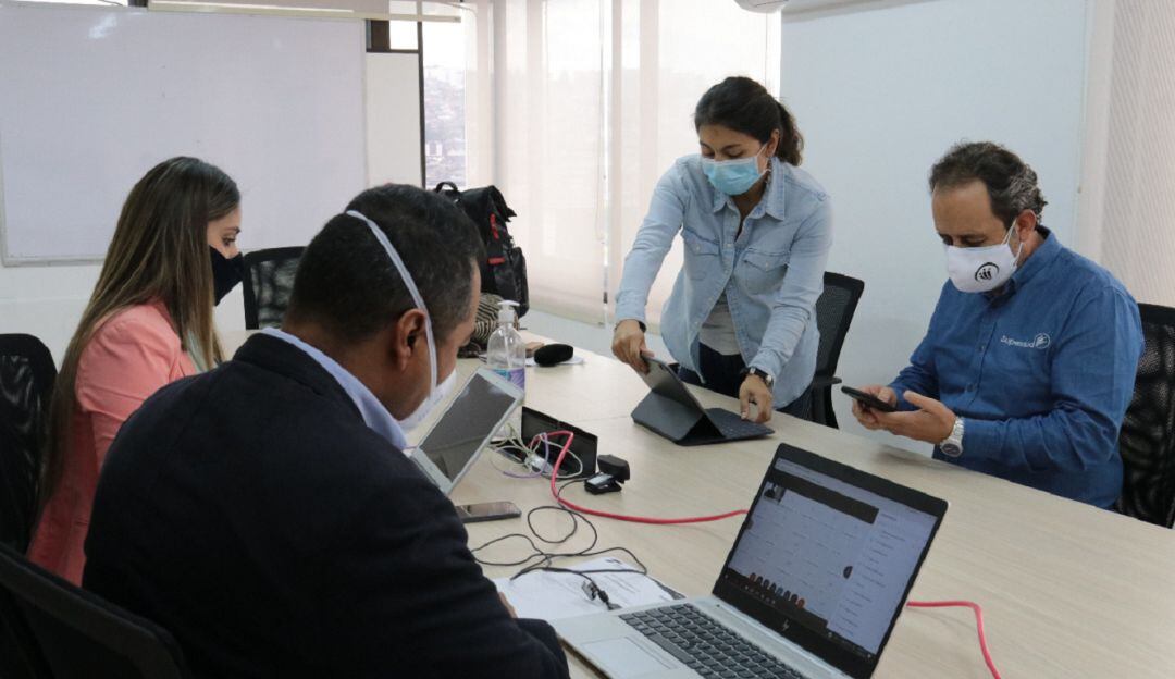 Visita del superintendente de salud a la Territorial de Salud de Caldas