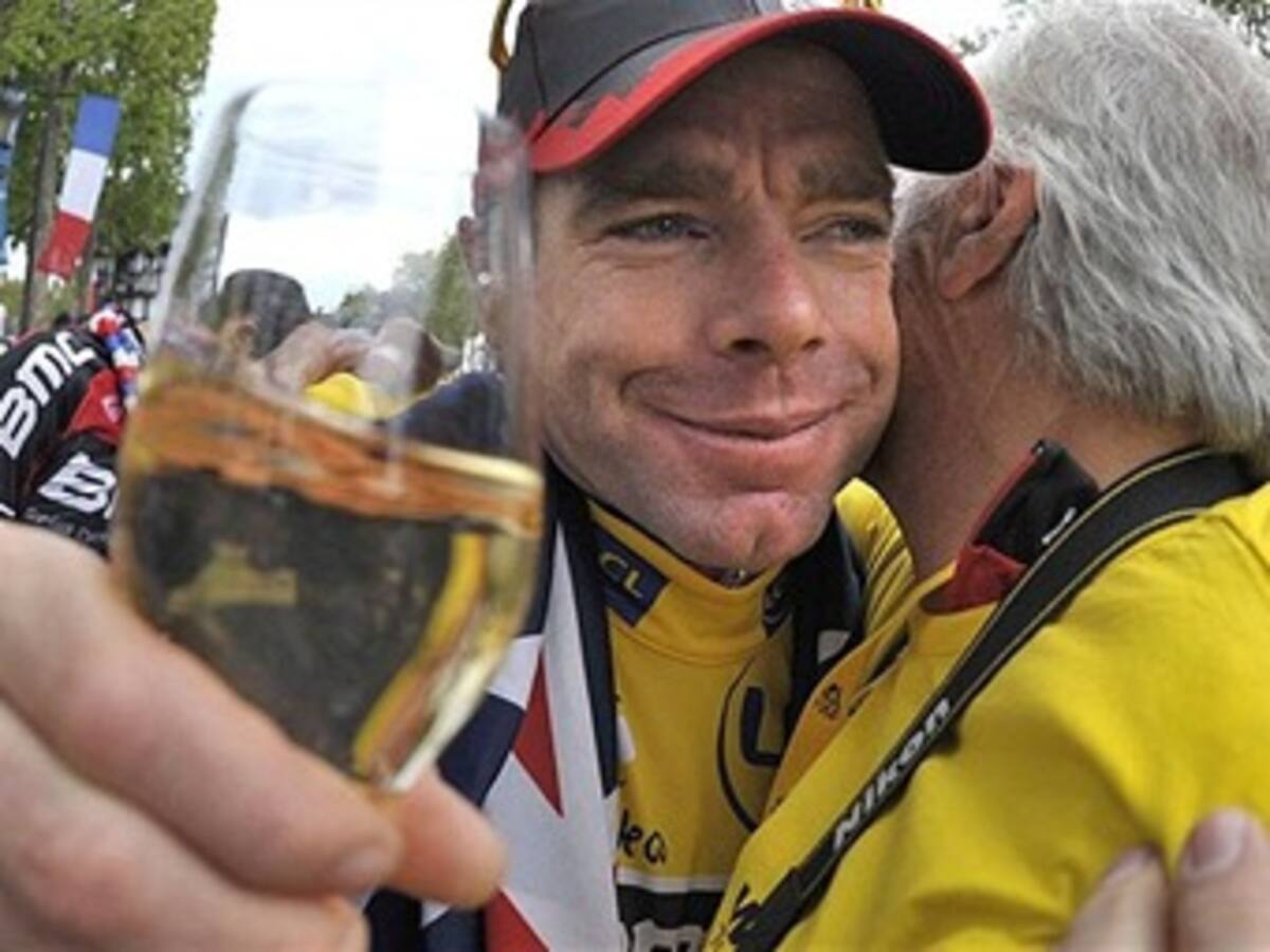 Cadel Evans aseguró que defenderá su título en el Tour de 2012