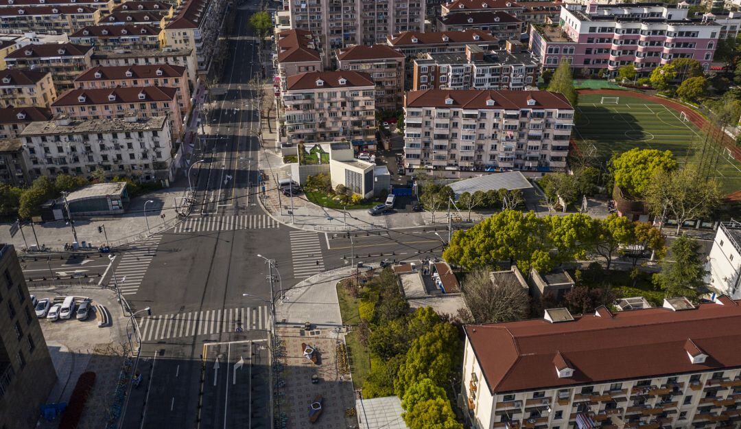 ¿Por qué la economía mundial se podría afectar por confinamiento en China?