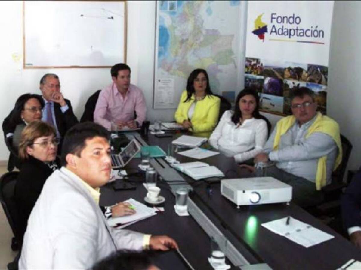 Fondo Adaptación oficializó construcción de obras para Santa Lucía