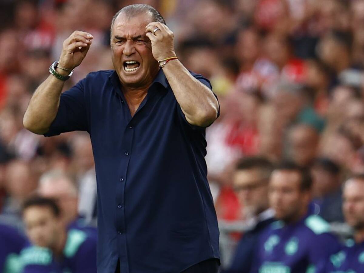 Falcao reapareció unos minutos en dura derrota de Galatasaray en Champions