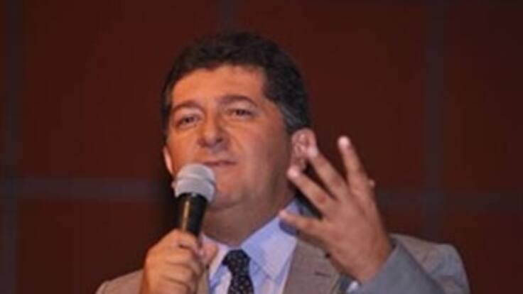 Piden investigar al Alcalde de Ibagué por viajar al exterior a un partido de fútbol