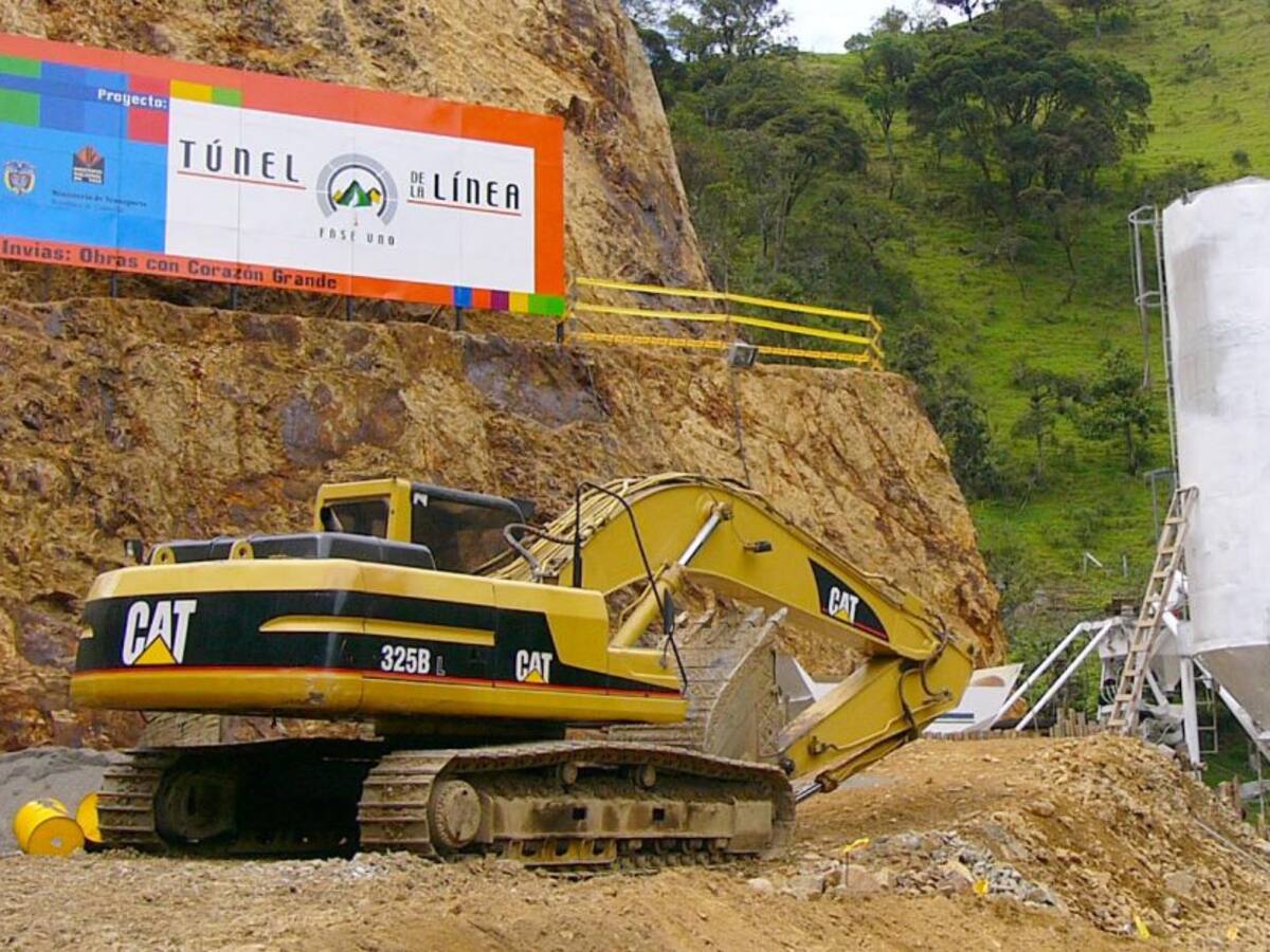 Cierres en La Línea no afectarán tránsito de vehículos de carga: Policía