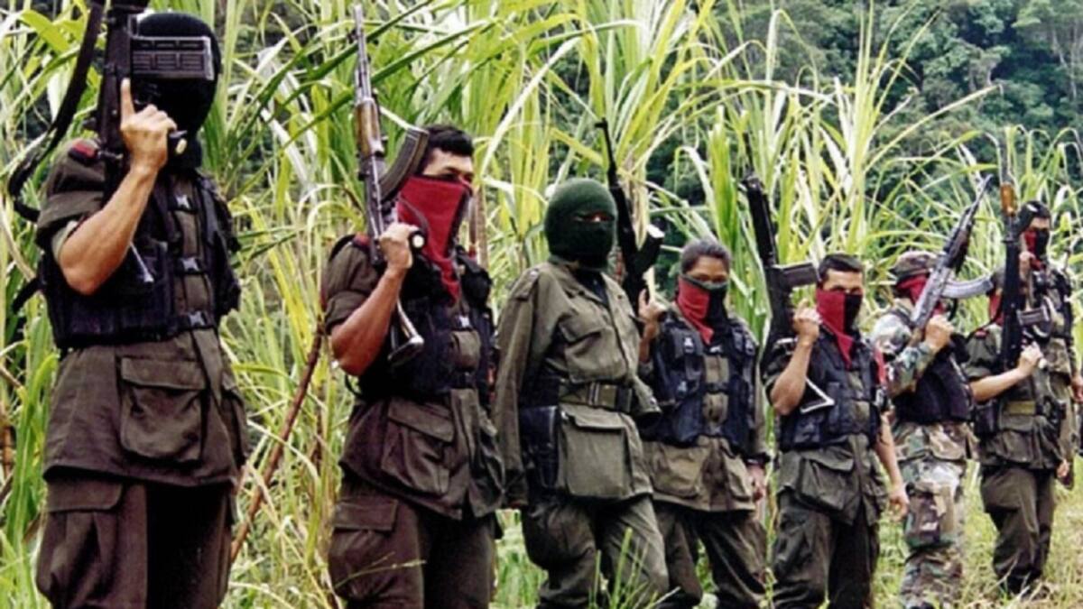 Autoridades en Cúcuta encuentran caja con panfletos alusivos a disidencias