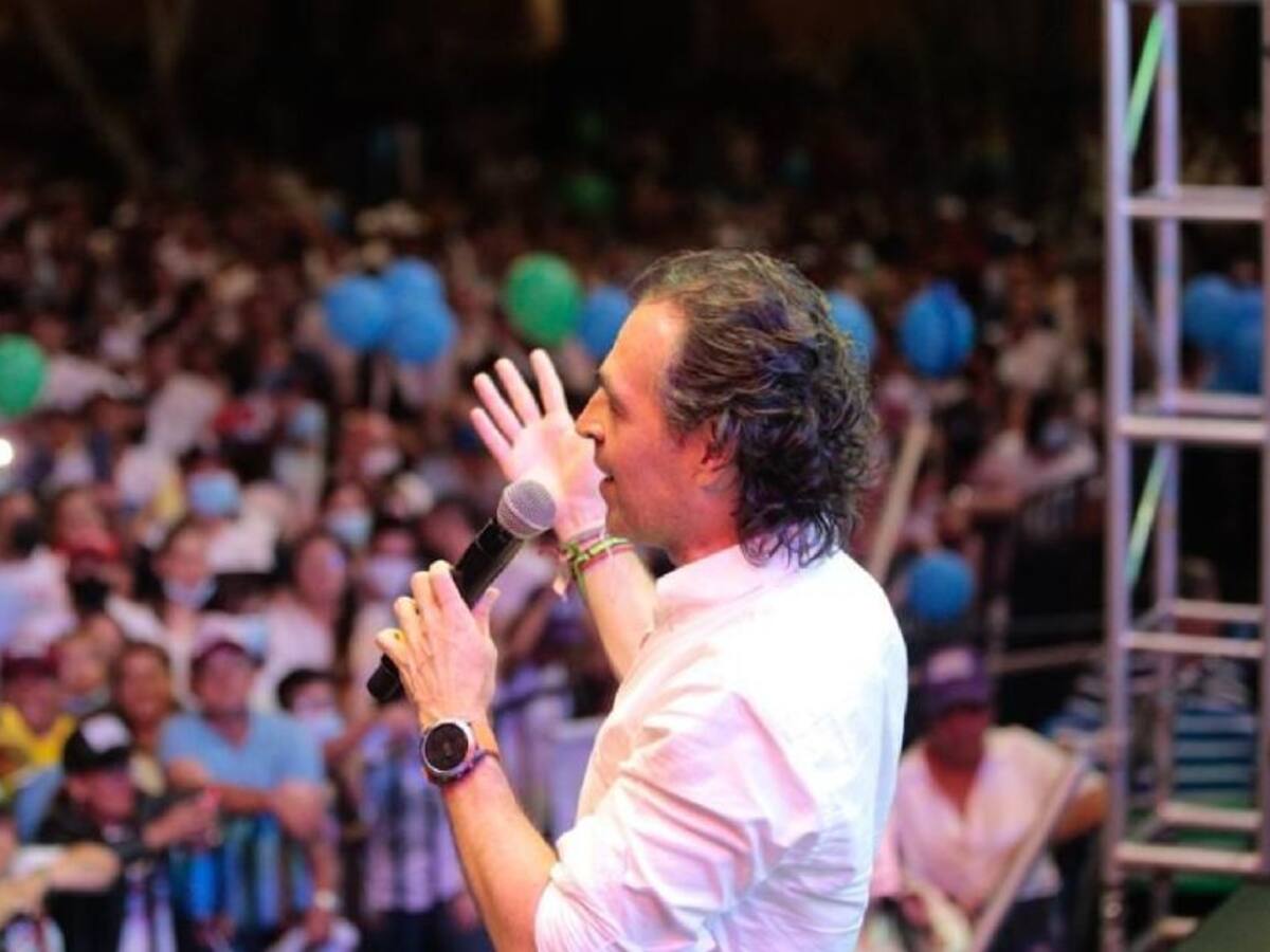 Lo que dejó la polémica visita de Federico Gutiérrez a Santander