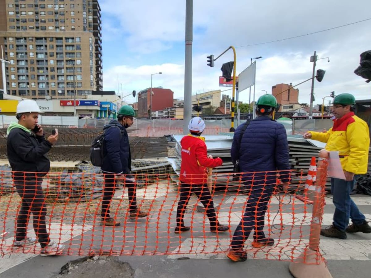 Así fue la visita sorpresa de Claudia López a obras junto a Caracol Radio