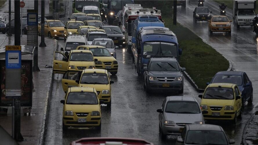 Policía ofrece recompensa por información para esclarecer muerte de taxistas en Bogotá. Foto: Colprensa