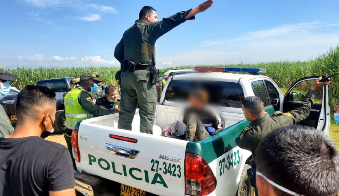 Captura de un menor luego de un robo en el sur de Cali