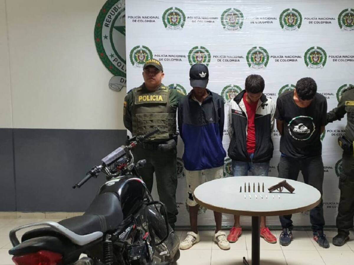 En Cartagena capturan a tres hombres por movilizarse con armas de fuego