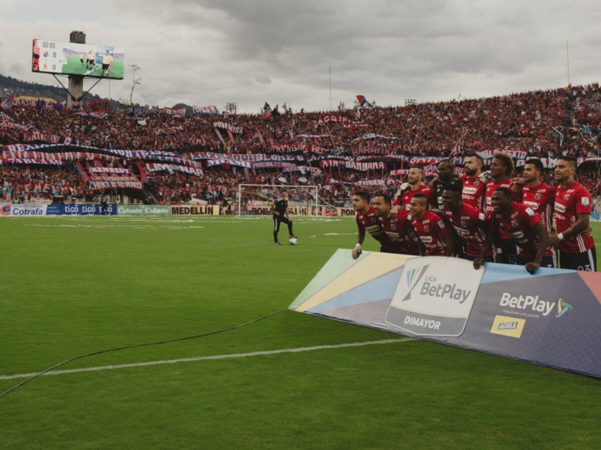 Raúl Giraldo desmiente a Comesaña: Fue un común acuerdo, no lo sacamos