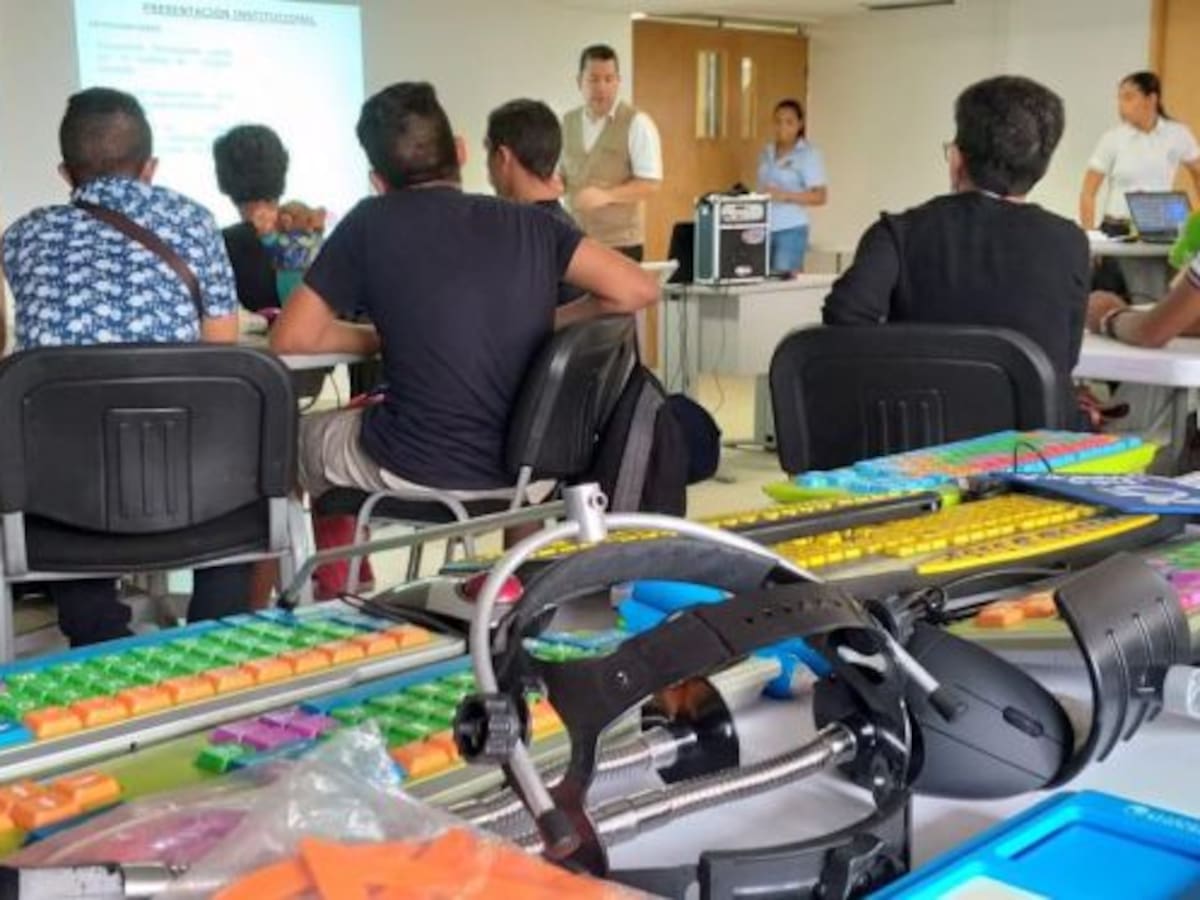 Cartagena se prepara para mejorar atención a estudiantes con discapacidades