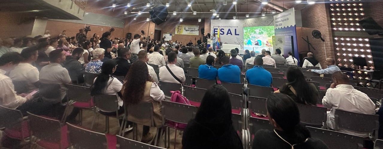 En el marco del Encuentro Ambiental Regional, realizado en Buga, Minambiente anunció que la Nación triplicará los recursos que la CVC destine al Fondo Participativo para la Acción Ambiental.