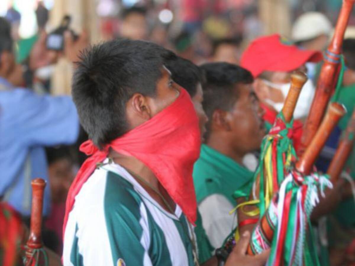 Éxodo de indígenas por conflictos internos en zona limítrofe con el Chocó