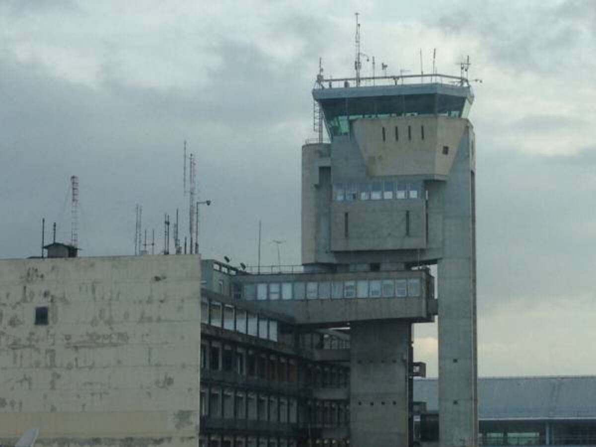 A finales de mayo sería demolida la antigua torre de control de El Dorado