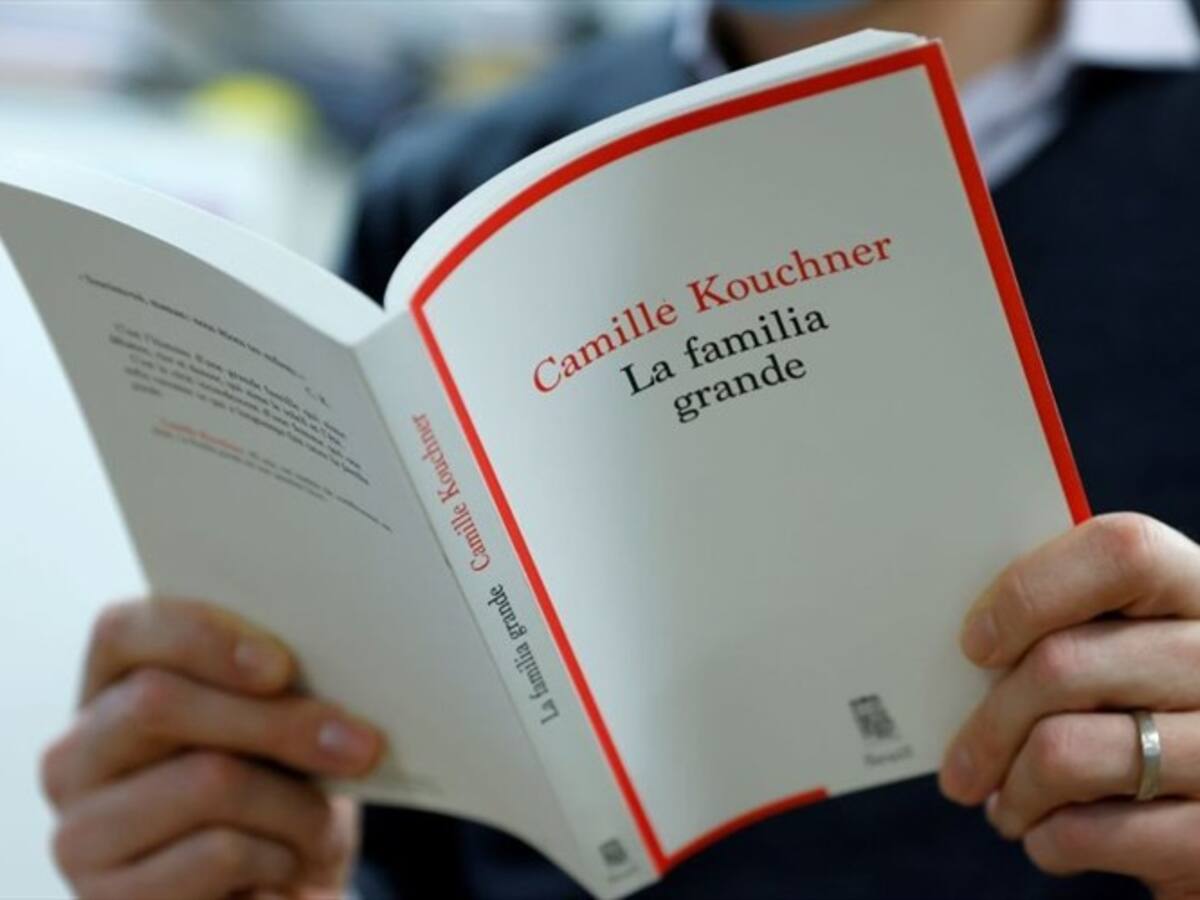 Rompí el silencio del incesto que sufrió mi hermano: Camille Kouchner