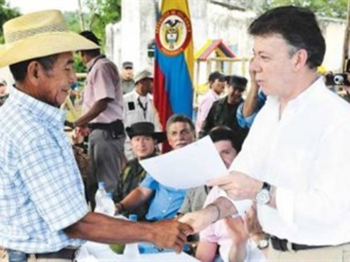 Presidente Santos encabezará jornada de restitución de tierras en Mampuján, Bolívar