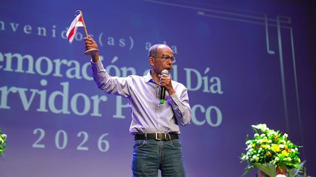 Procuraduría suspende a Rafael Castillo de la rectoría de la Universidad del Atlántico por presunto desacato a orden judicial