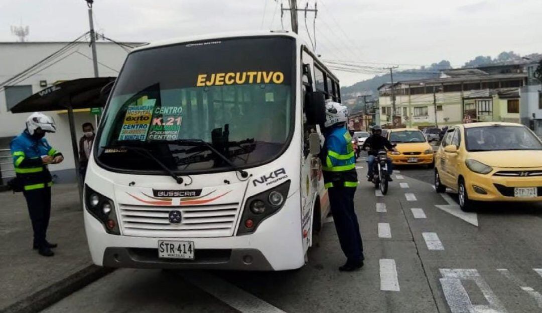 Agentes de tránsito