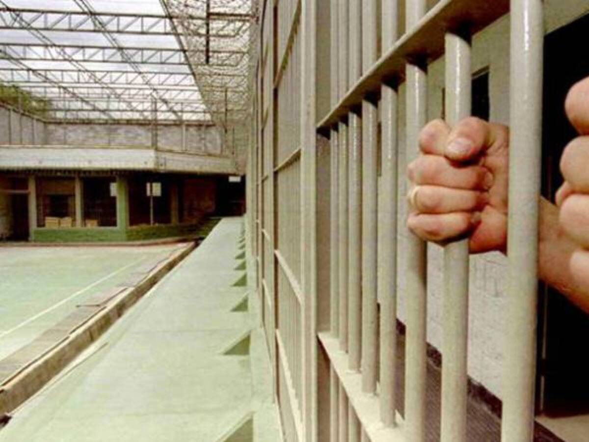 Envían a la cárcel a alias ‘la Diabla’ colaboradora de ‘los Urabeños’