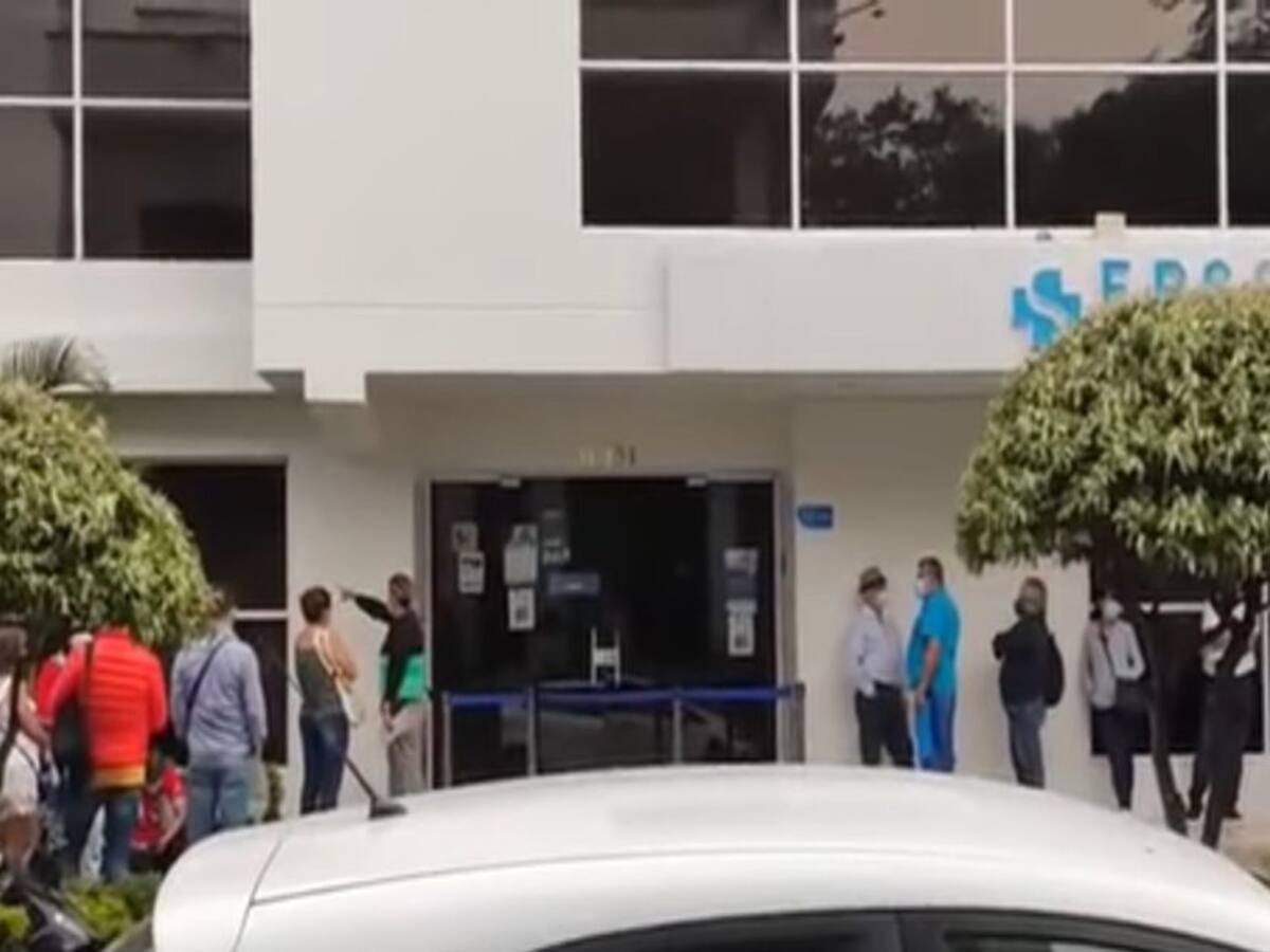 Madres de niños con enfermedades huérfanas protestarán contra Sanitas
