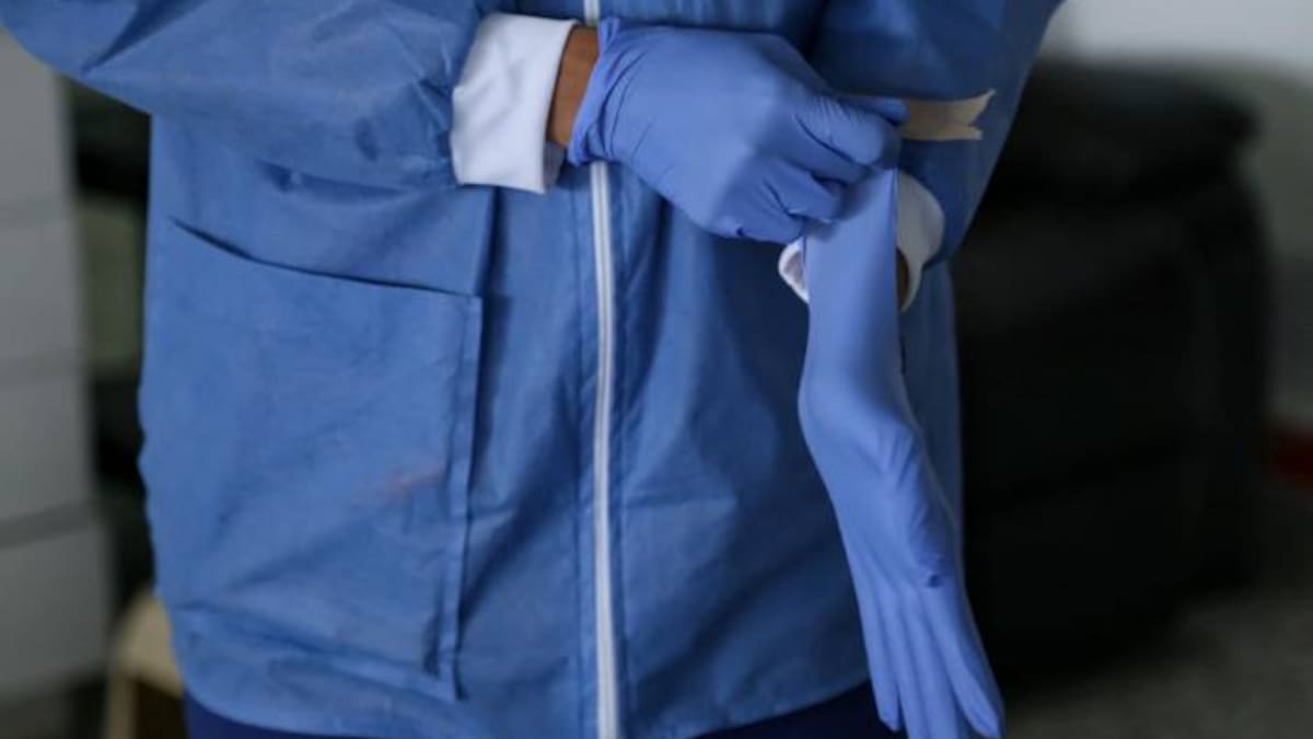 Plantón de las instituciones de salud ante la crisis financiera