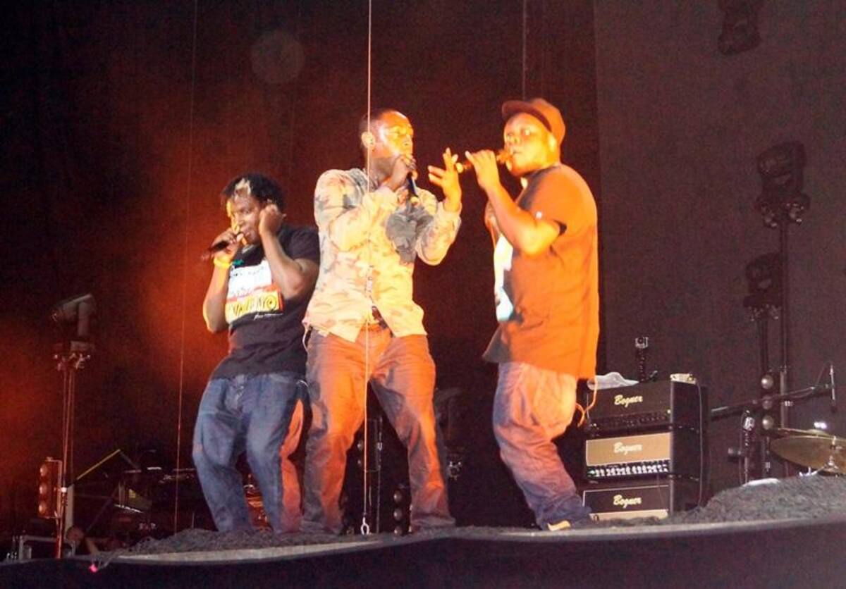 Son Batá no solo fue el grupo de rap que abrió los conciertos de Juanes, sino que fue protagonista de sus conversatorios en todas las ciudades.