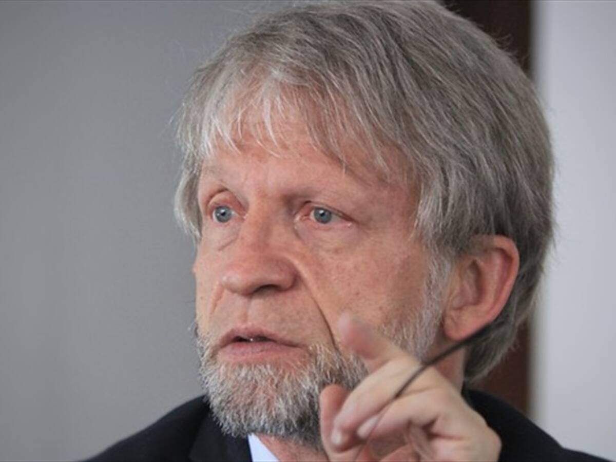 Procuraduría pide práctica de pruebas a CNE en caso de Antanas Mockus