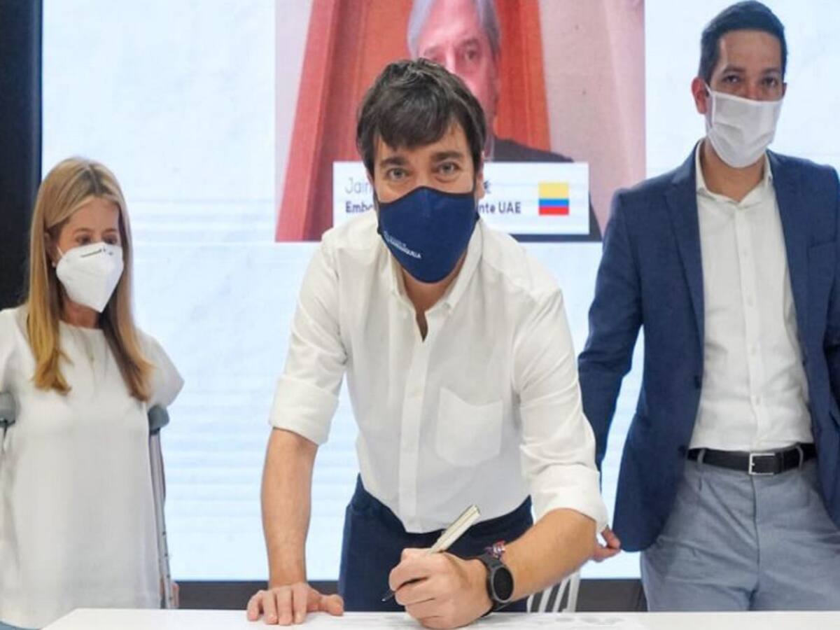 Emiratos Árabes entregó unidades de cuidados intermedios a Colombia