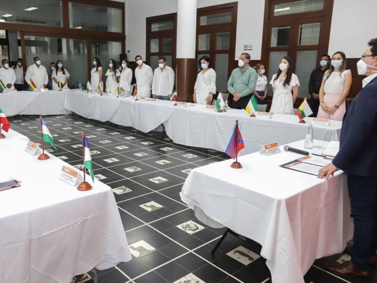 Gobernador nombró 23 gerentes de hospitales del Magdalena