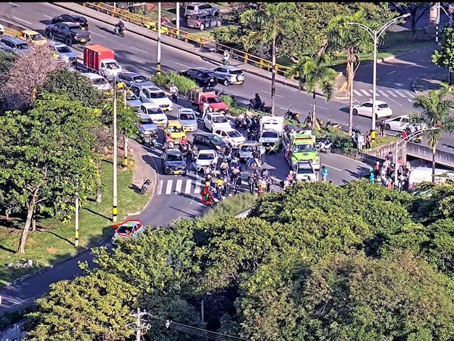 Incidente de tránsito en la calle 30, Medellín. Foto: cortesía