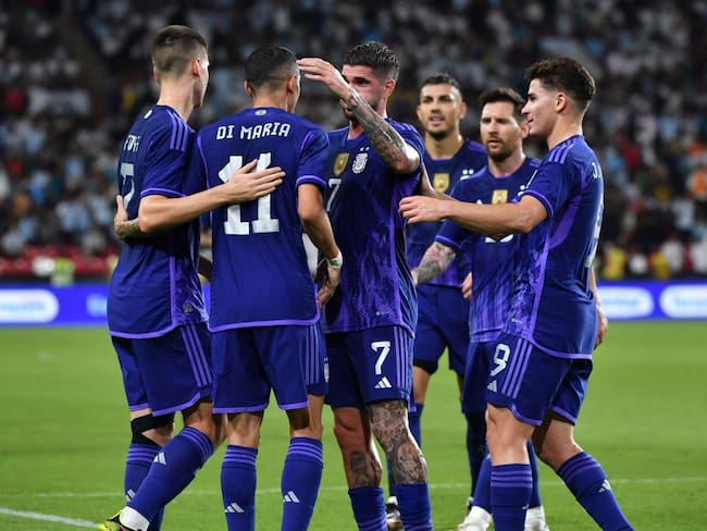 Selección de Argentina venció a Emiratos Árabes Unidos previo al Mundial (Photo by Ryan LIM / AFP) (Photo by RYAN LIM/AFP via Getty Images)
