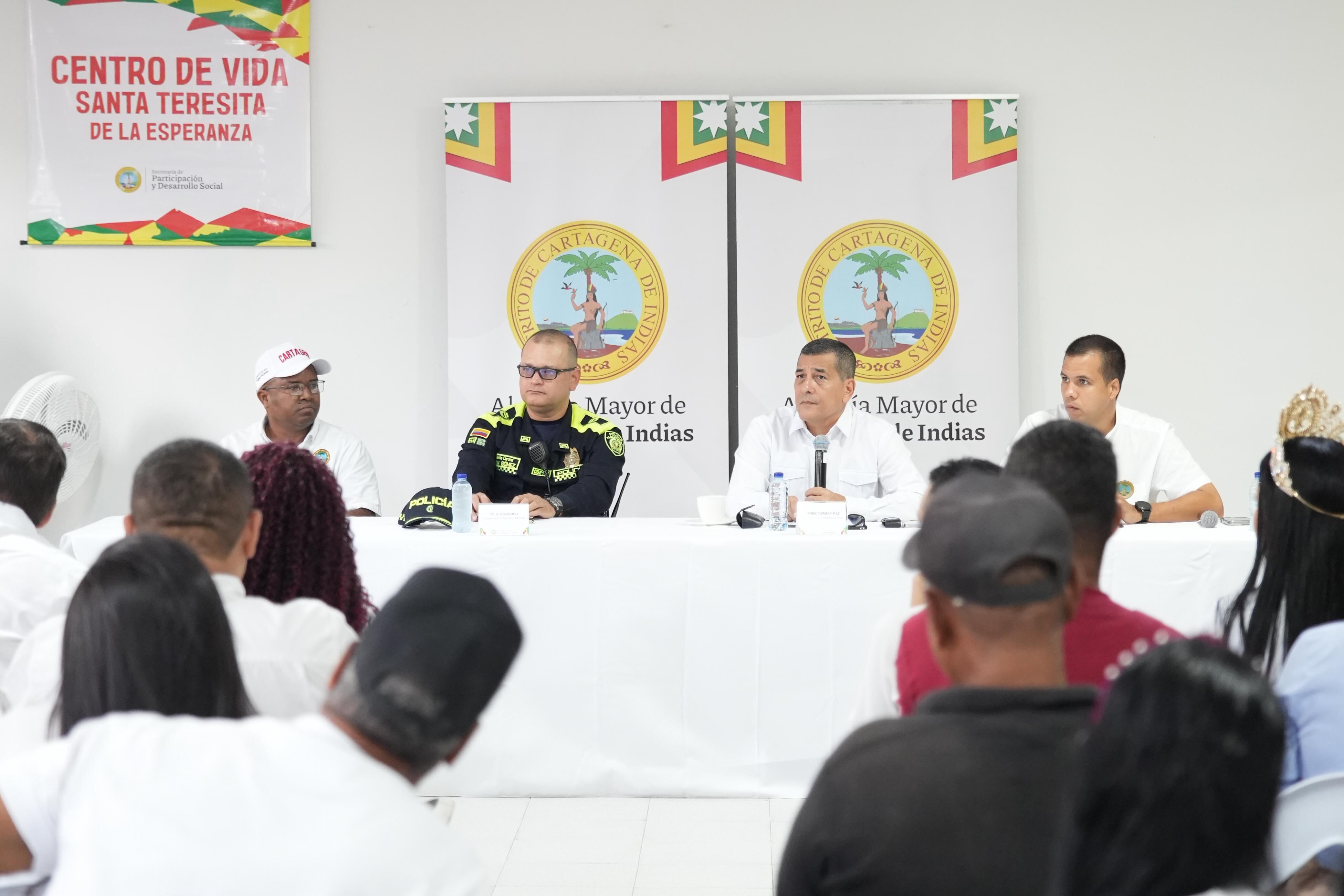 Alcalde Dumek Turbay lideró consejo de gobierno en el barrio La Esperanza: en dos semanas habrá seguimiento a compromisos