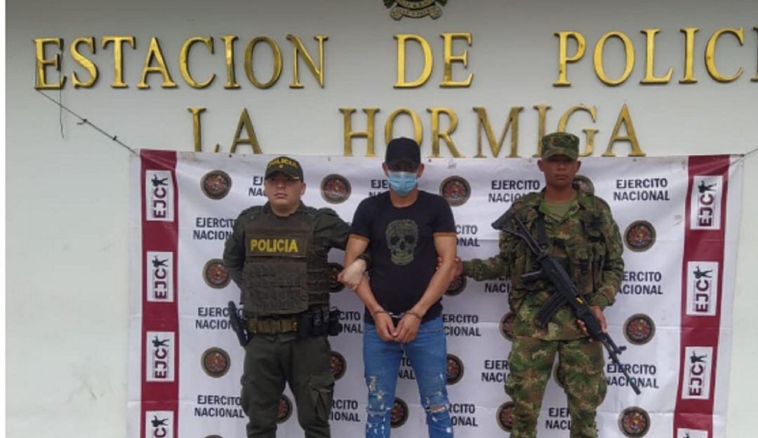El sujeto capturado fue sindicado de ser el responsable de intimidar y cobrar multas a los campesinos en el Valle del Guamuez. 