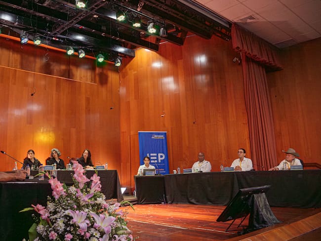 Exjefes del Bloque Magdalena Medio de las Farc reconocen su responsabilidad por secuestros