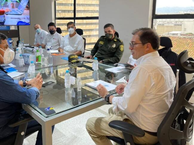 El Fiscal Francisco Barbosa sostuvo una reunión con el alcalde de Cali, Jorge Iván Ospina.
