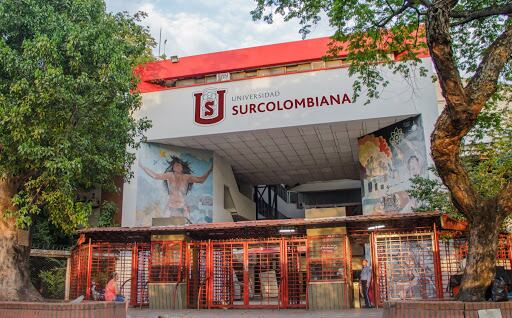 Así el panorama se espera que los entes judiciales, sean los encargados de lo más pronto posible se defina jurídicamente si Nidia Guzmán Durán, sigue o se va se la rectoría.