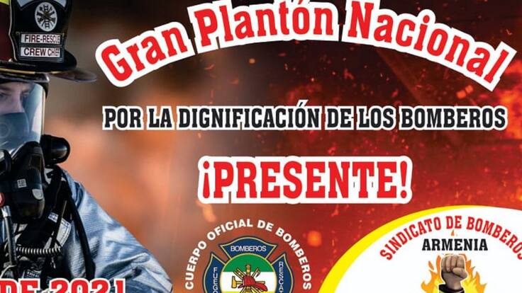 El capitán José Augusto Montoya del cuerpo oficial de Bomberos en la ciudad