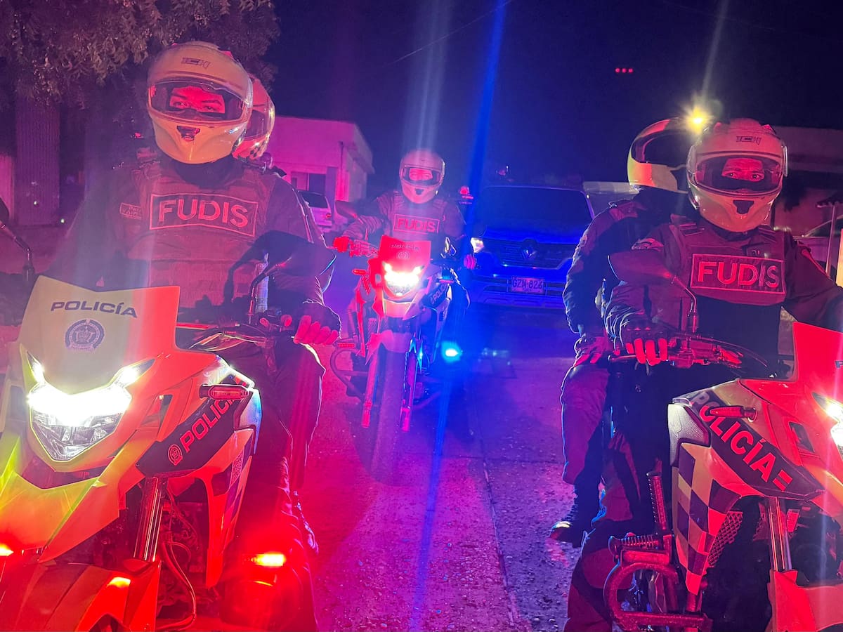 Policía y Armada blindan a Magangué con operativos de seguridad por celebración del Día de las Madre