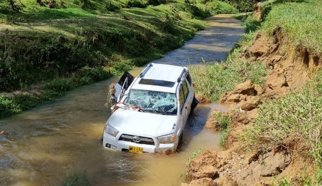 Dos personas murieron por la creciente súbita del río en Santodomingo, Antioquia.  