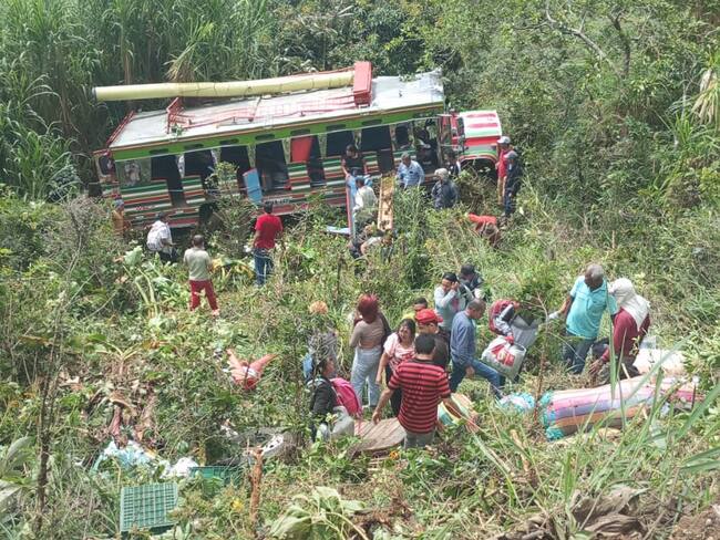 Accidente vial en vías del Huila.